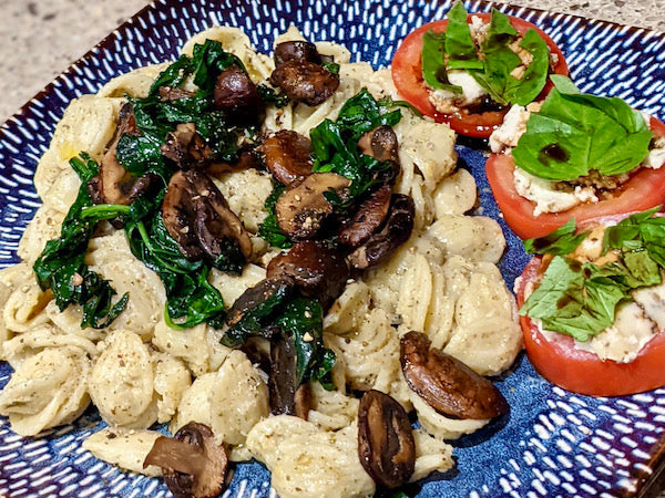 Pasta with Mushrooms and Artichoke 